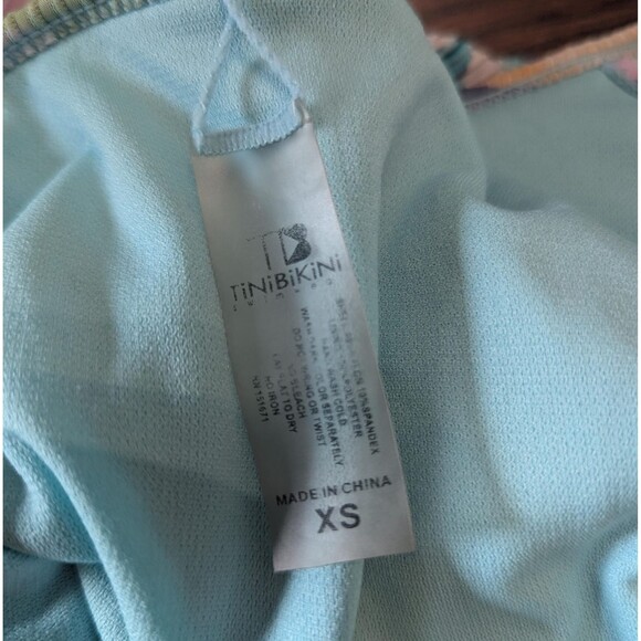 TiniBikini Swimwear Tropical Floral Ruffle Scallop One Piece Swimsuit XS - Picture 2 of 4